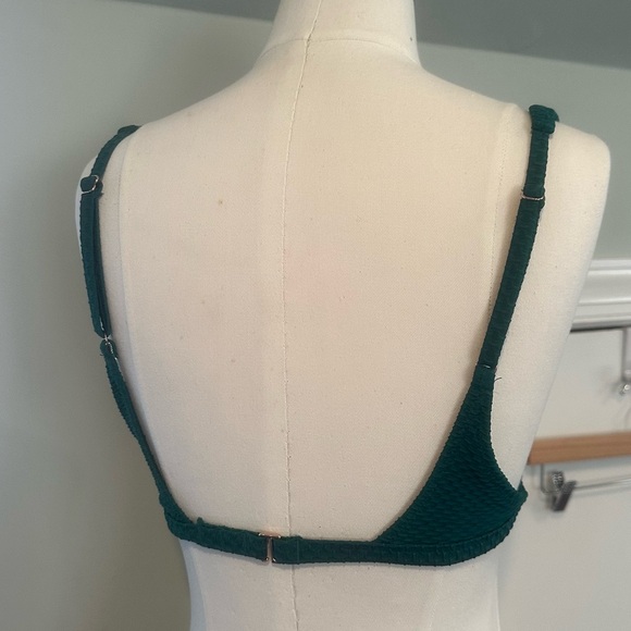 NWOT Hunter Green Bikini Top - Picture 11 of 11
